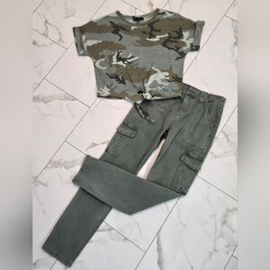 Sanctuary Olive Cargo Pants Size 26 Matching Top Bundle Women’s Sizes S Like new
